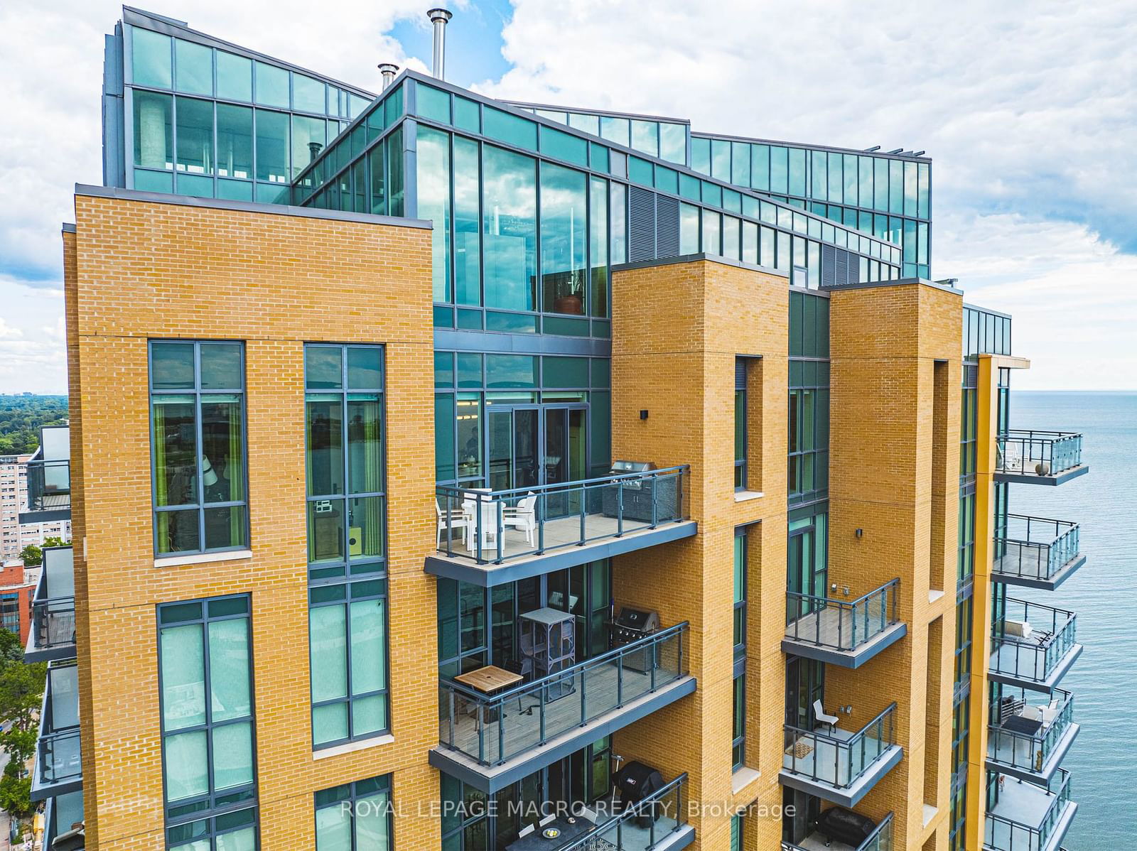 Bridgewater Residences On The Lake, Burlington, Toronto