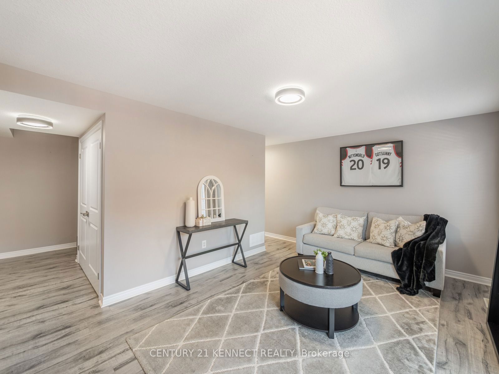 445 Ontario St S, unit 53 for sale