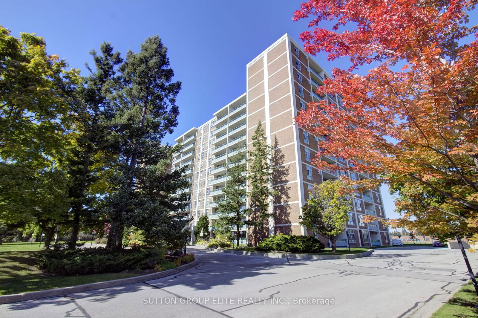 44 Longbourne Dr, unit 709 for sale