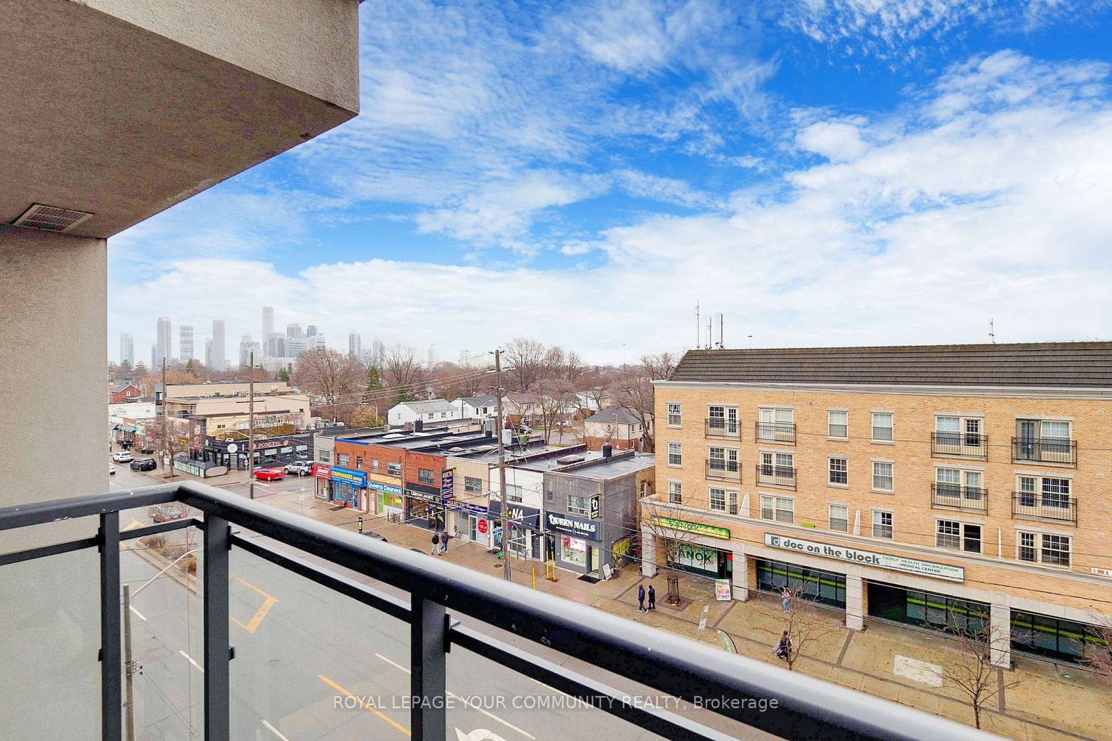 760 The Queensway, unit 510 for rent