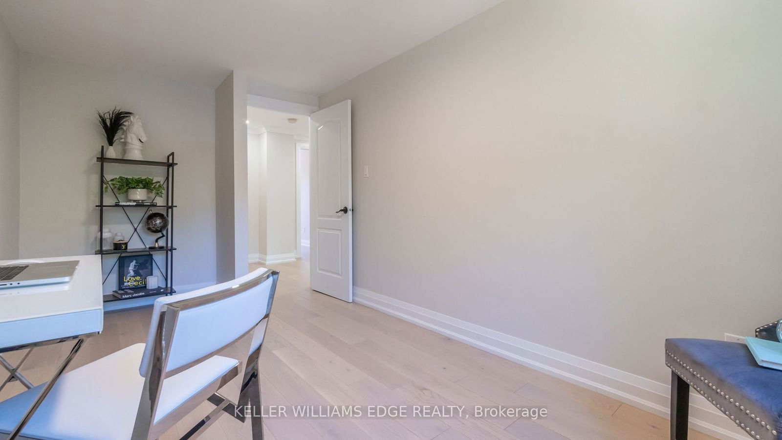 2411 Sovereign St, unit 17 for sale