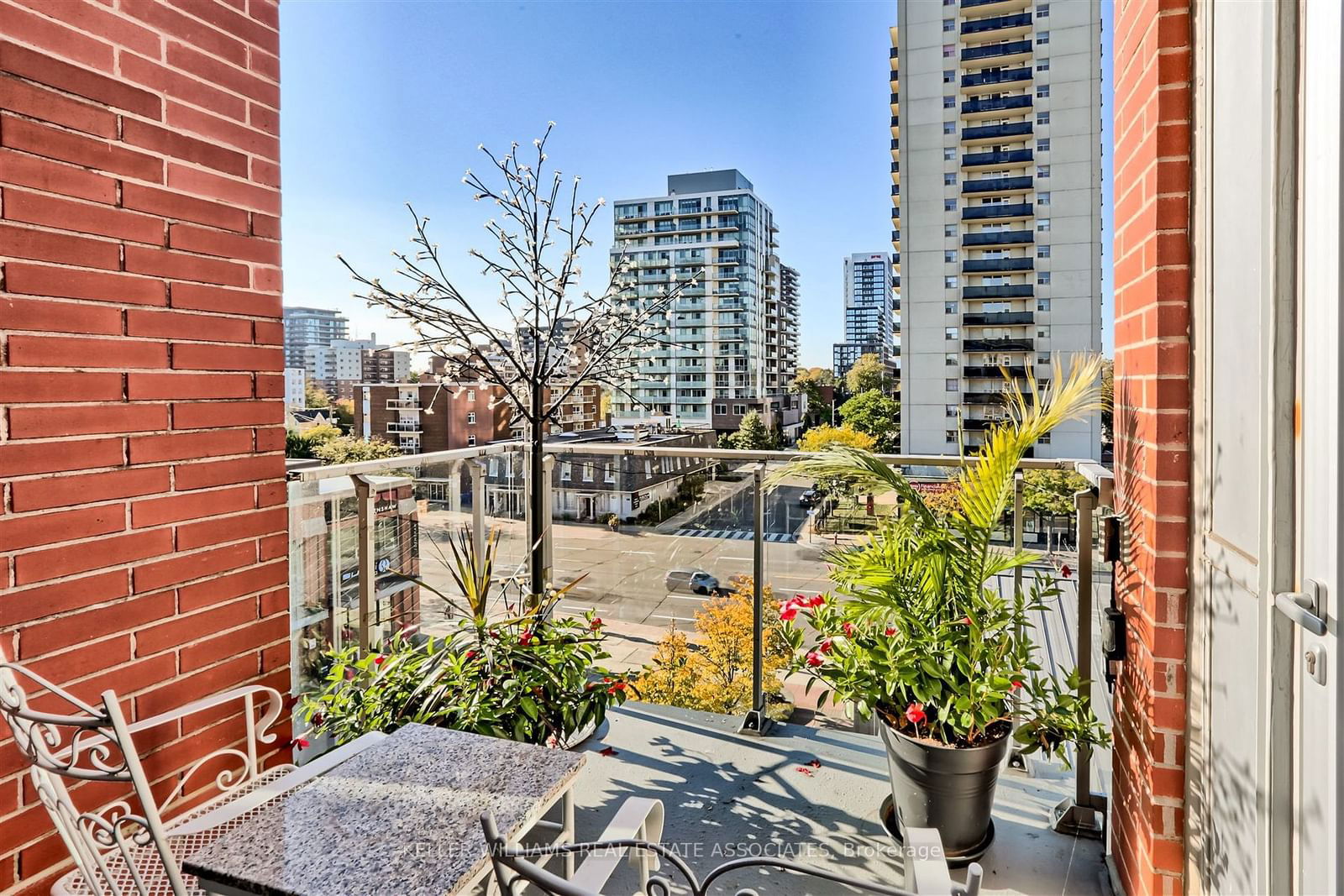 80 Port St E, unit 504 for sale