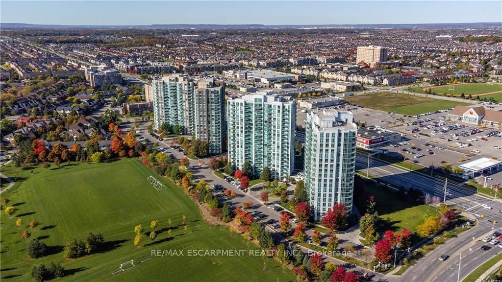 Papillon Place III Condos, Mississauga, Toronto