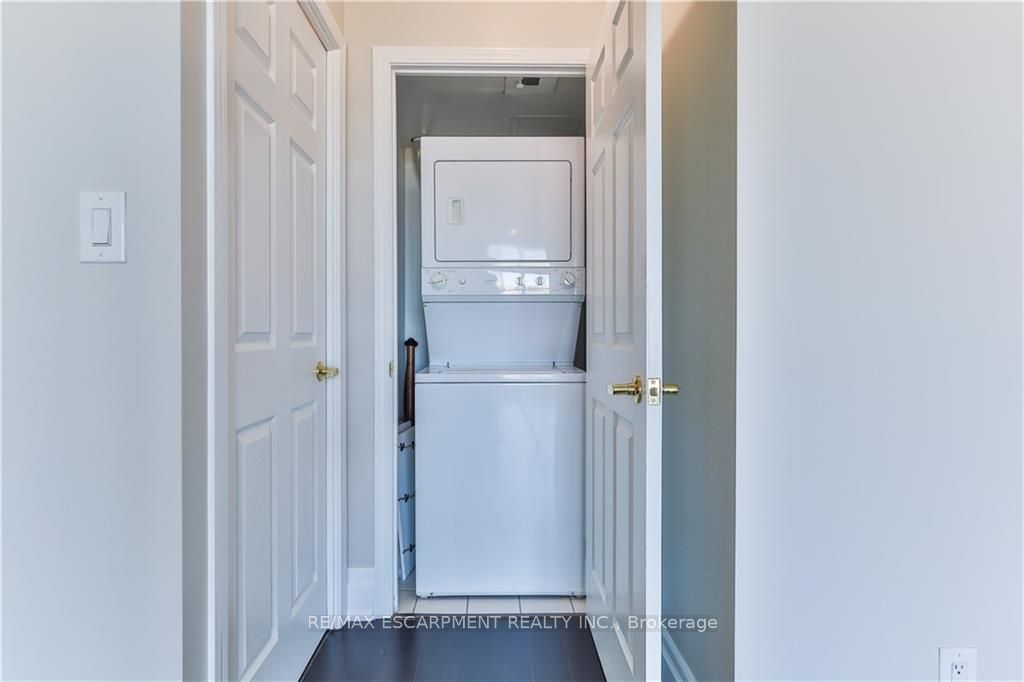 4850 GLEN ERIN Dr, unit PH 3 for sale