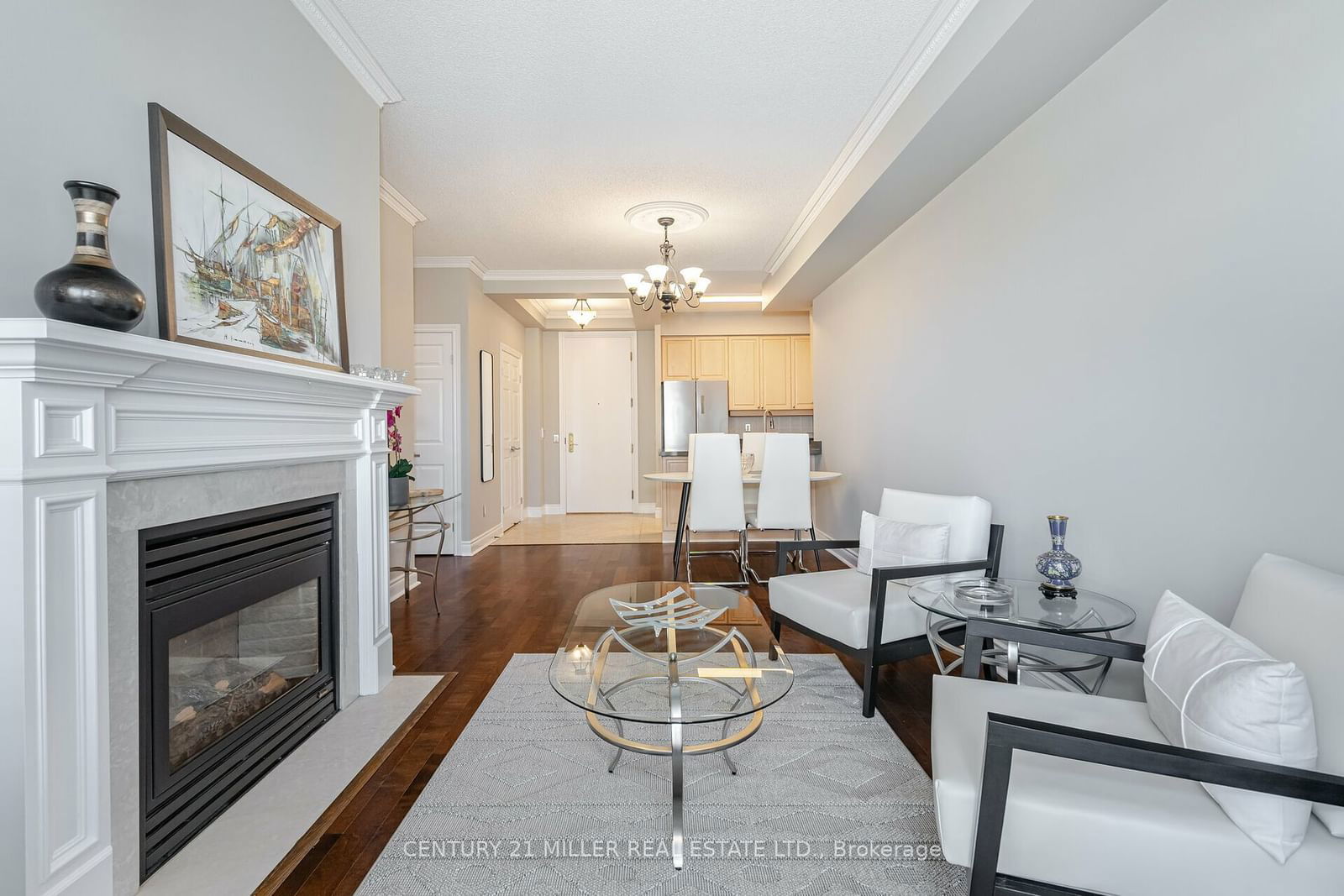 25 Kingsbridge Garden Circ, unit 3013 for rent