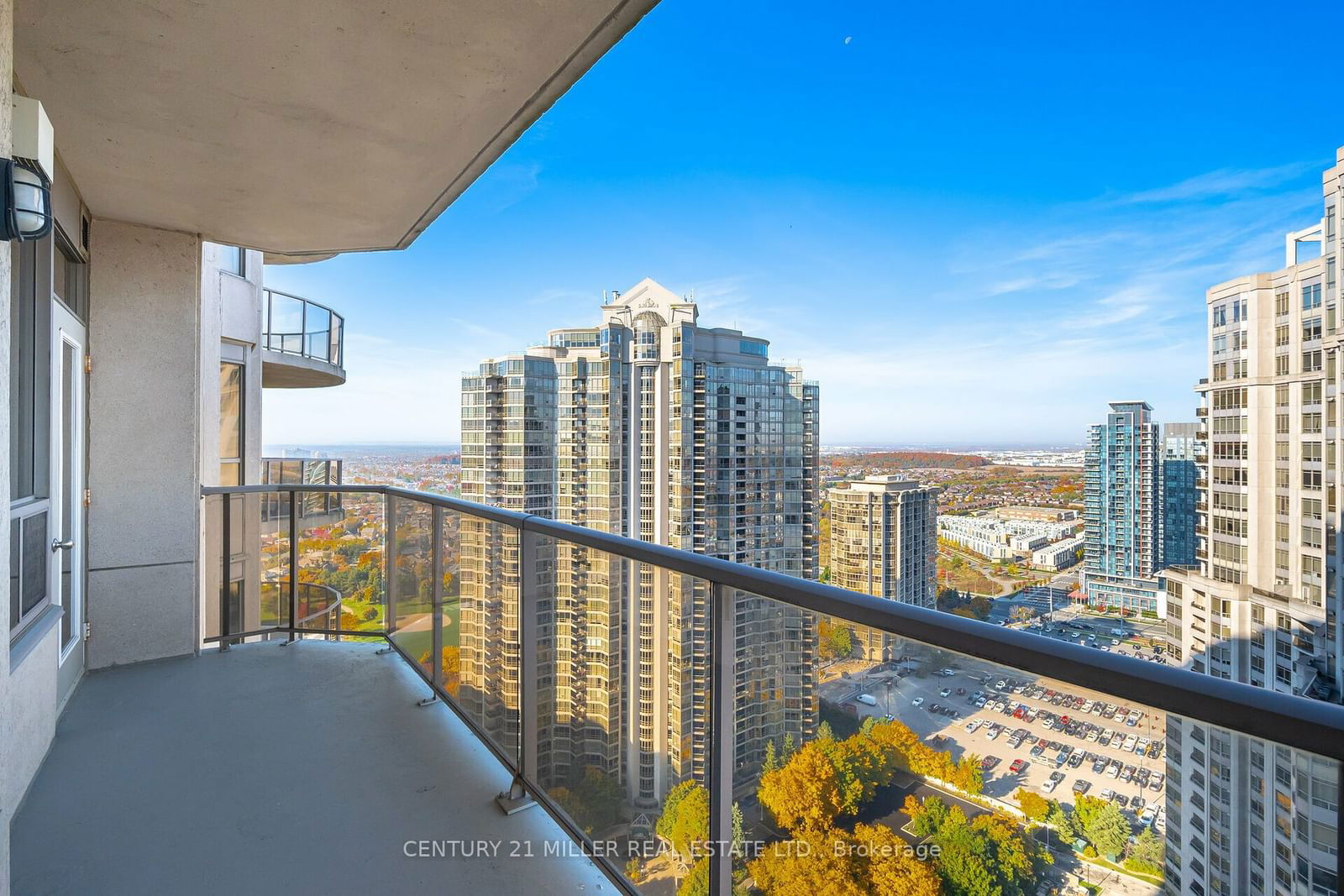 25 Kingsbridge Garden Circ, unit 3013 for rent