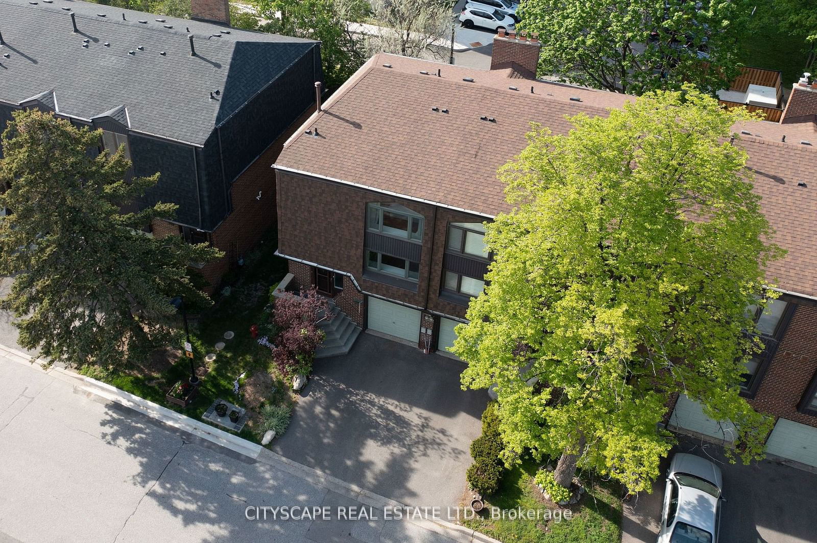 Islington Place Townhouses, Etobicoke, Toronto