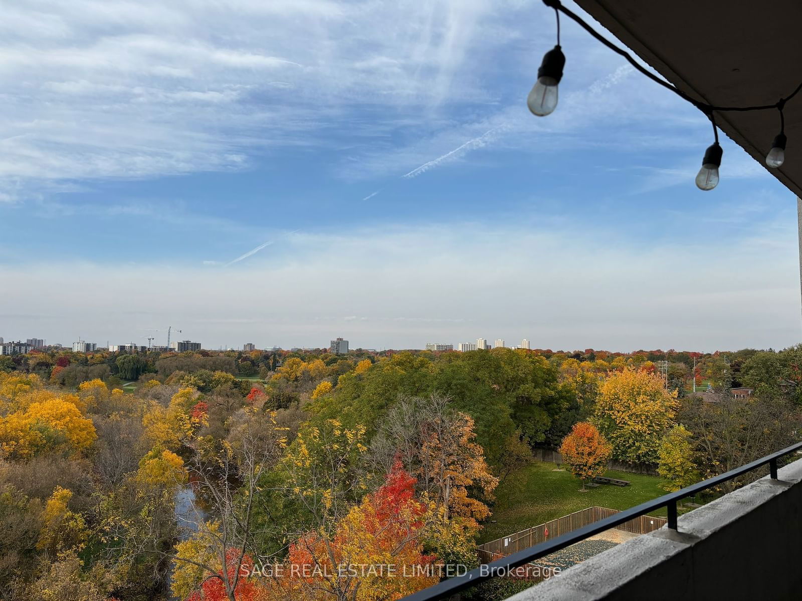 Round Hill Condos, Etobicoke, Toronto