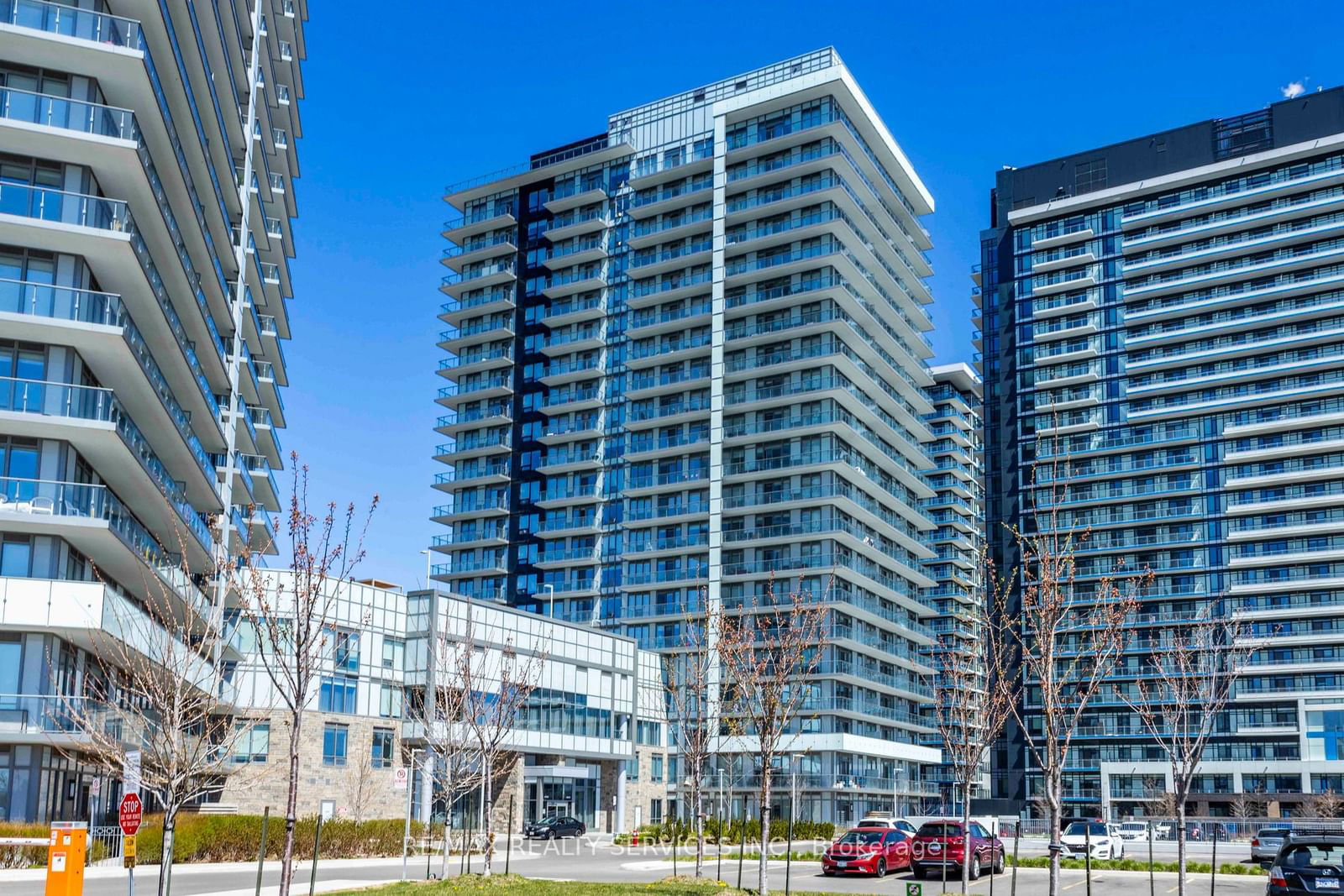 4675 Metcalfe Ave, unit 1106 for sale