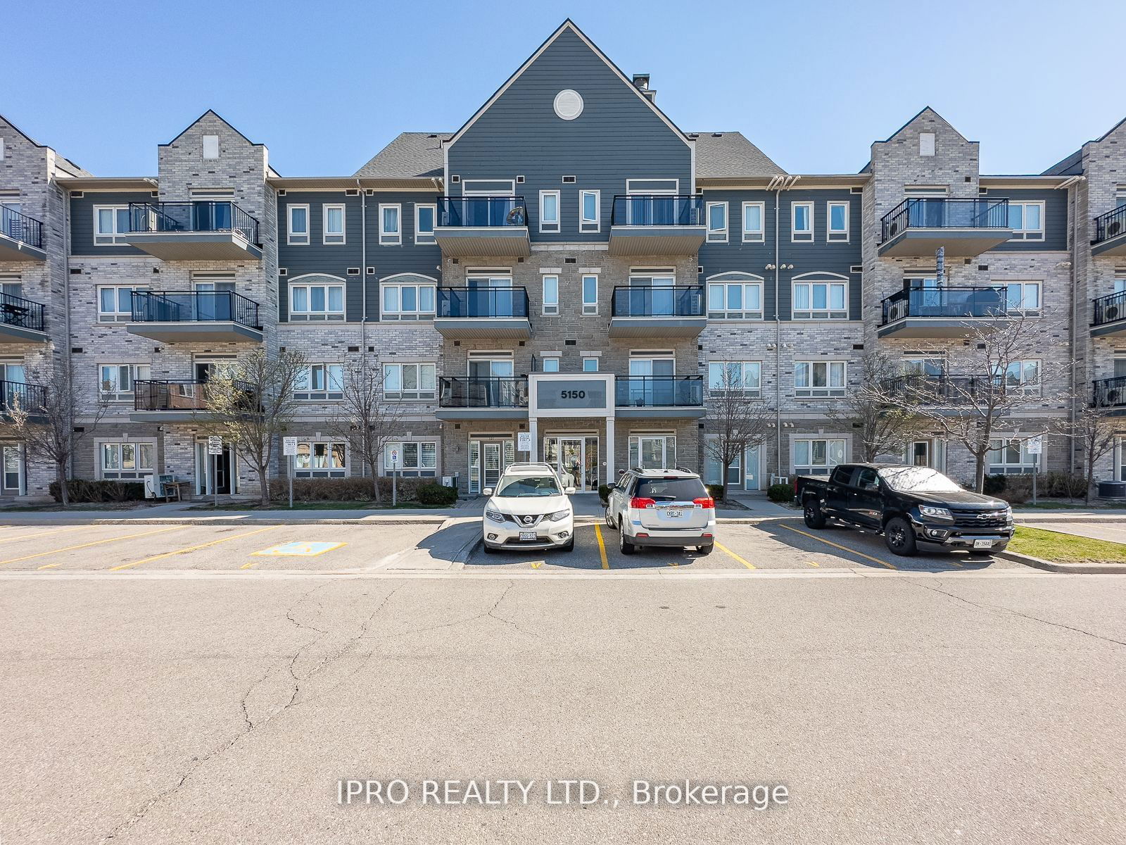 5150 Winston Churchill Blvd, unit 215 for rent