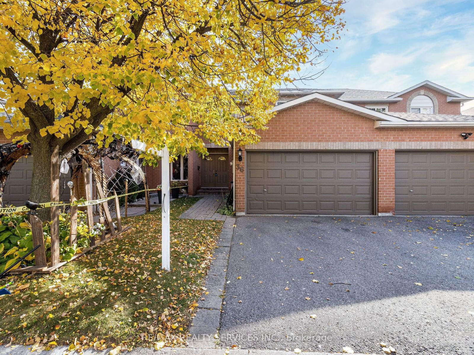 36 Farnham Dr, unit 42 for sale