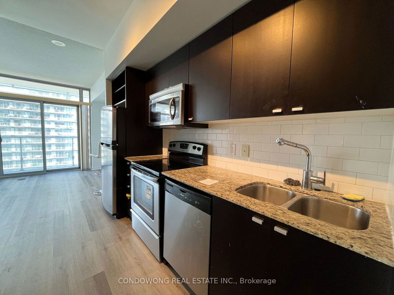 103 The Queensway, unit 1211 for rent