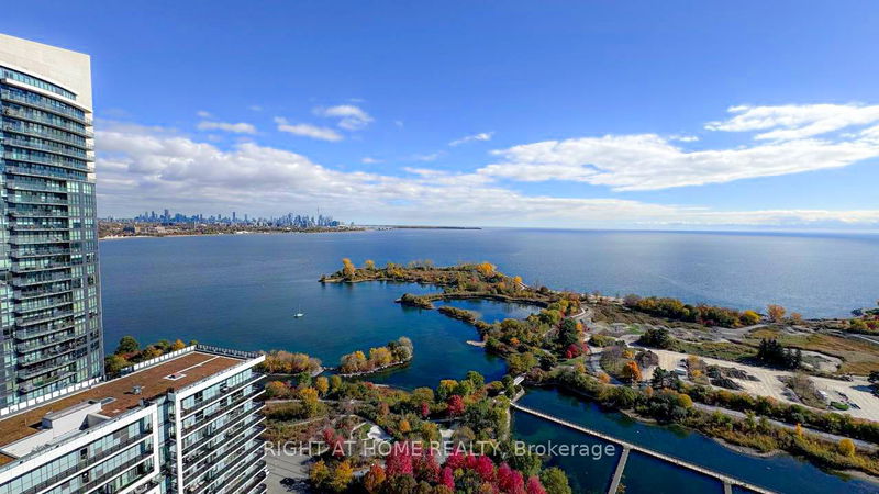 33 Shore Breeze Dr, unit 2809 for rent