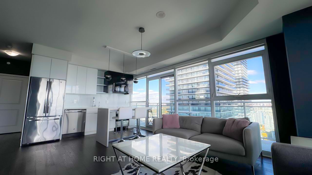 33 Shore Breeze Dr, unit 2809 for rent