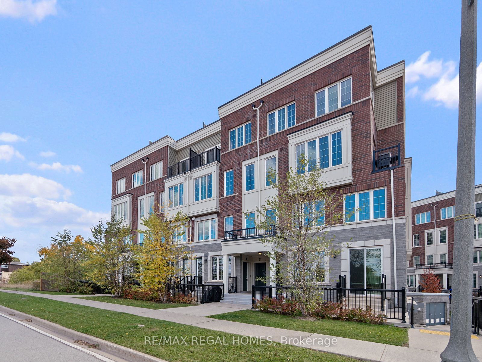 2205 Lillykin St, unit 3 for sale