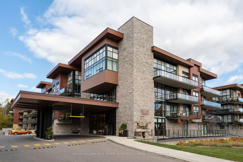 1575 Lakeshore Rd W, unit 415 for sale