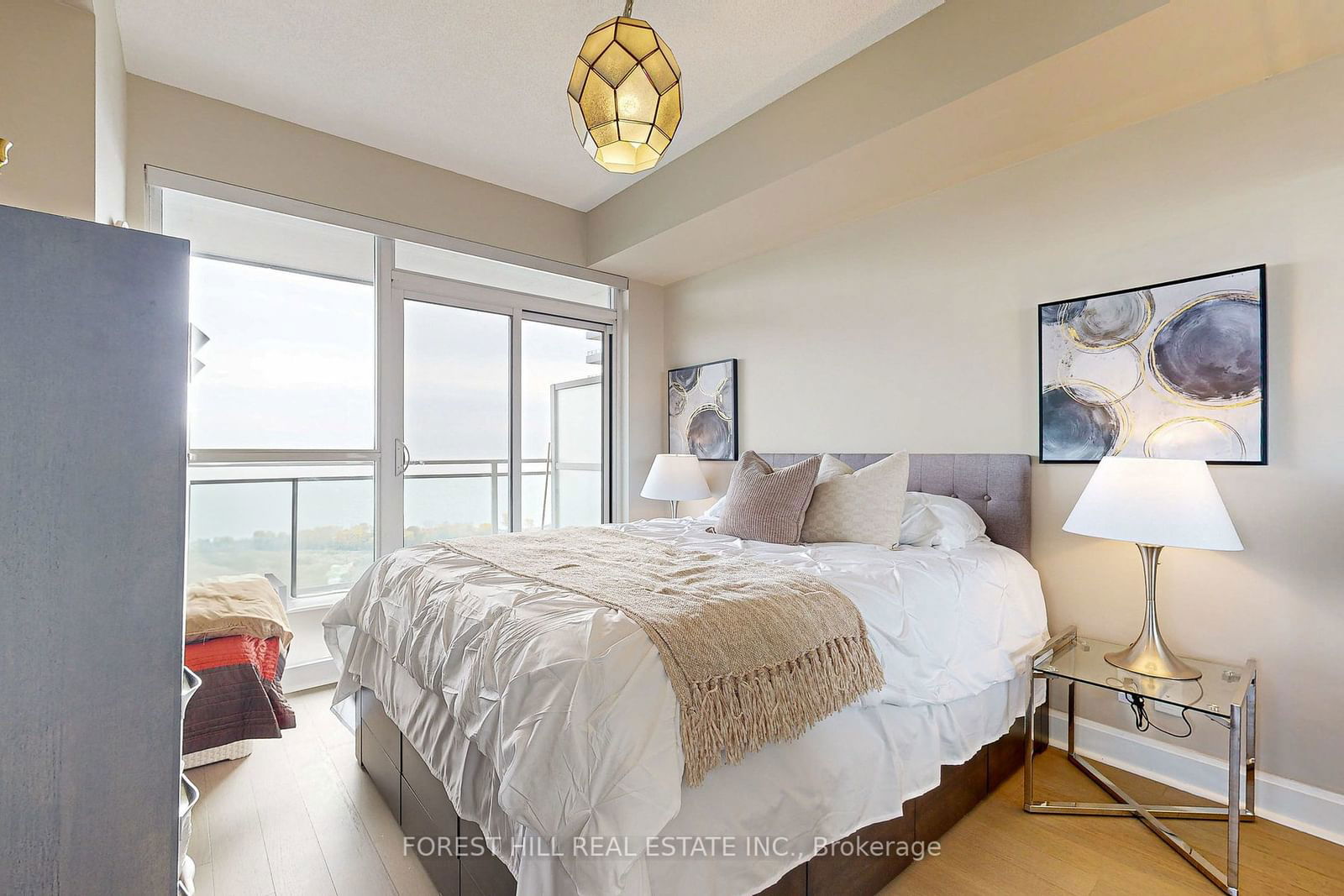 33 Shore Breeze Dr, unit 1909 for sale