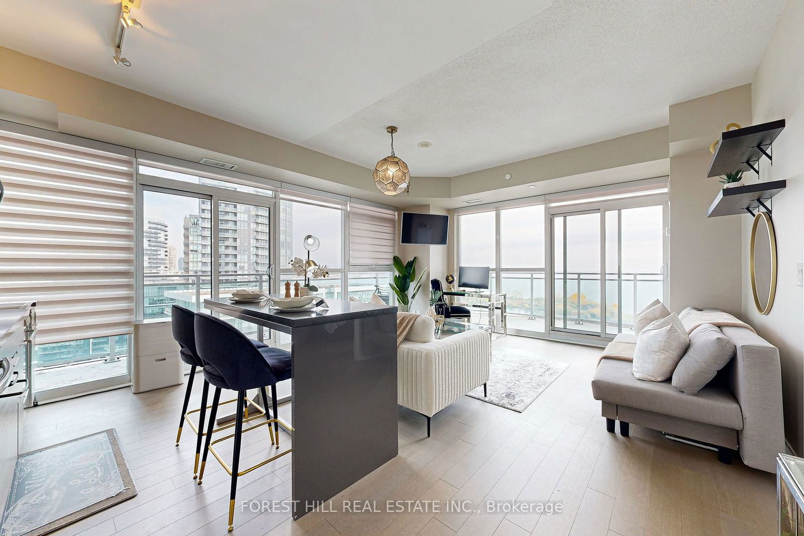 33 Shore Breeze Dr, unit 1909 for sale