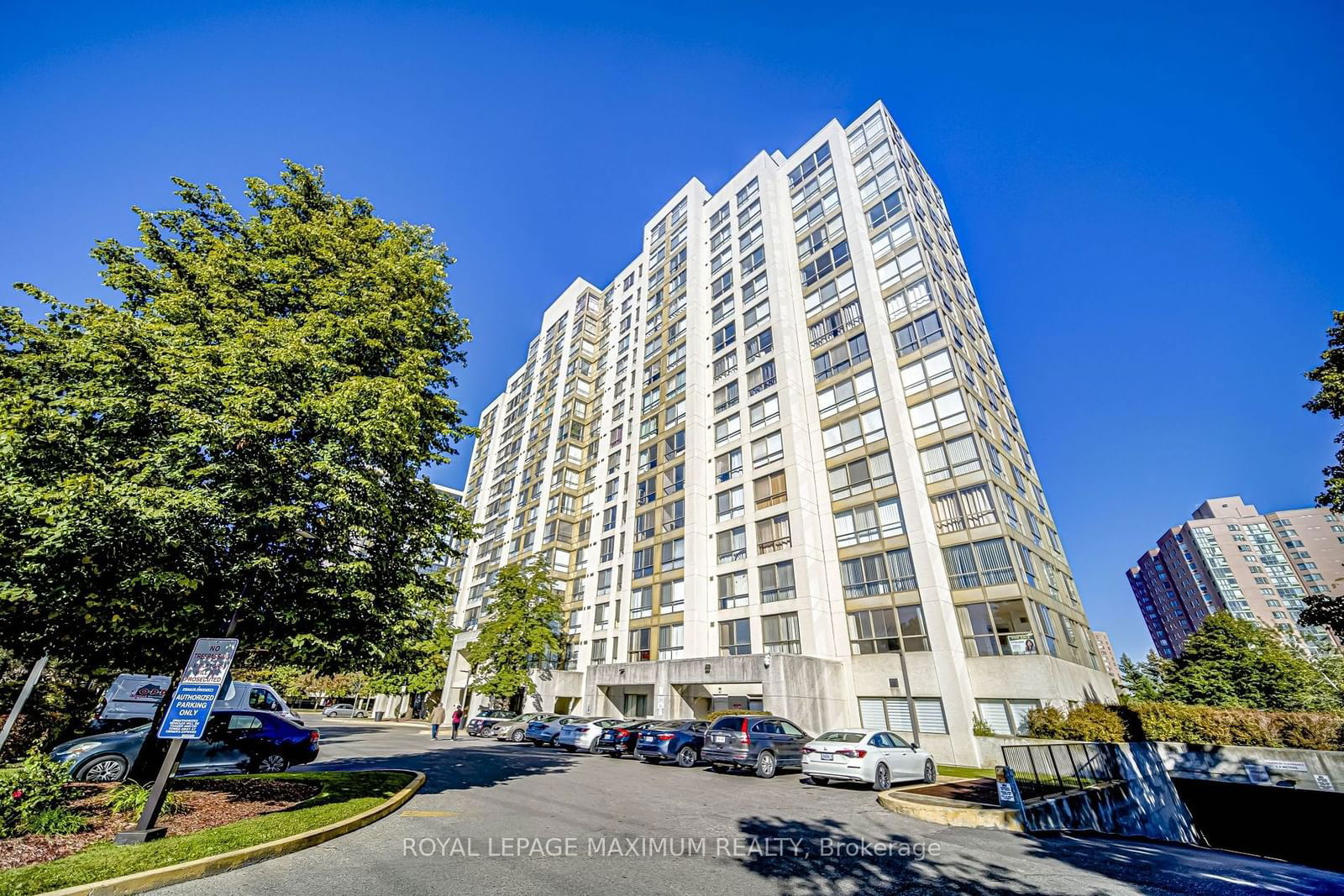 2901 Kipling Ave, unit 908 for sale