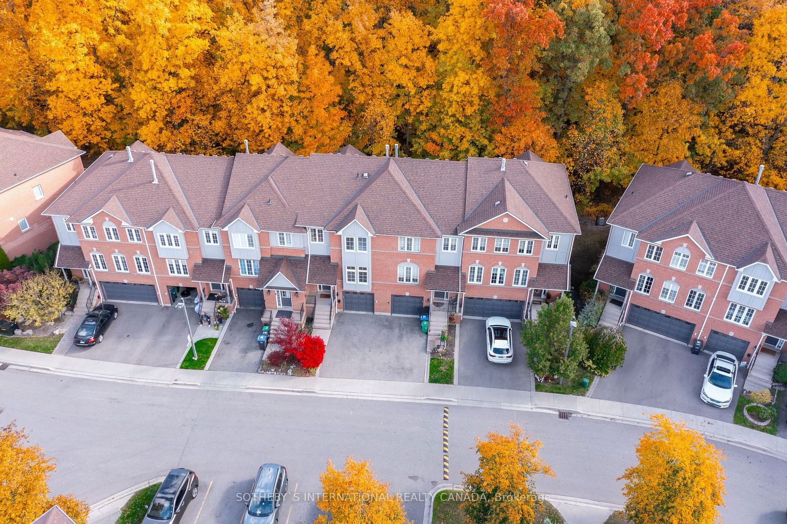 Woodlands of Erin Mills Townhomes, Mississauga, Toronto