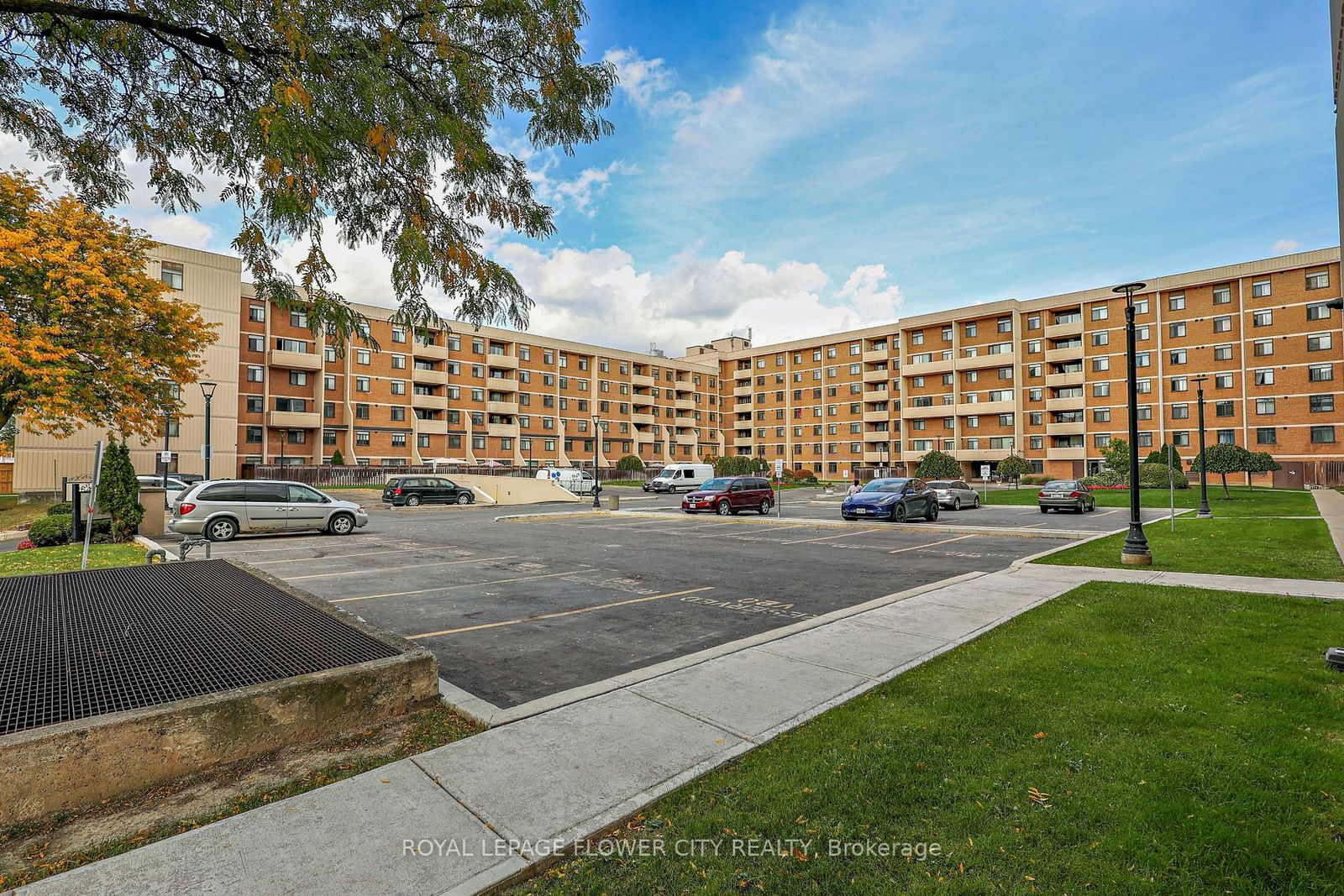 2645 Jane Street Condos, North York, Toronto