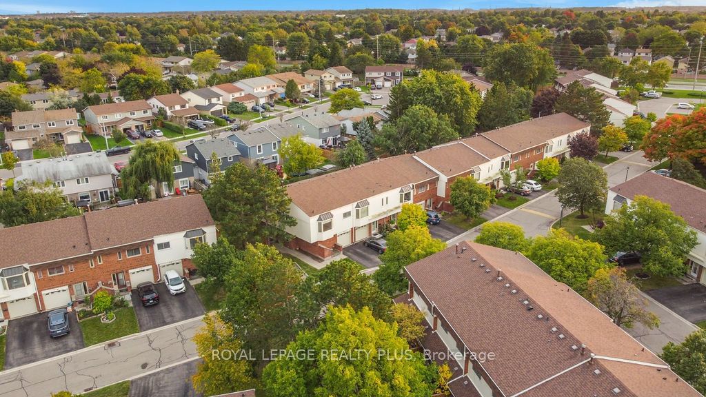 The Winston Churchill Townhomes, Mississauga, Toronto