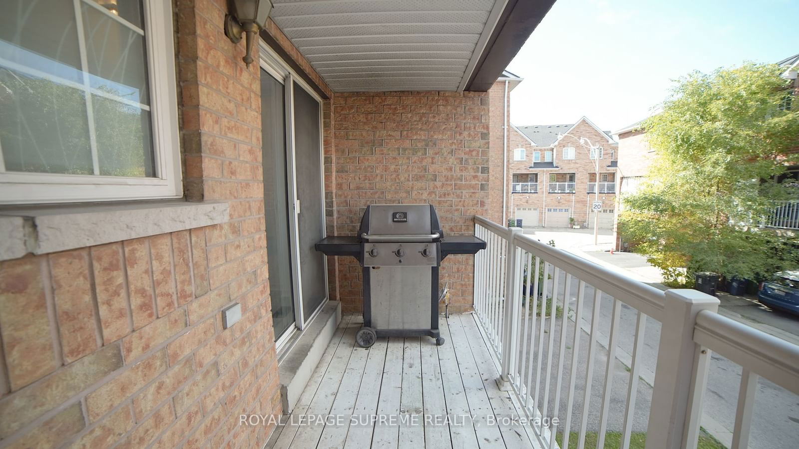 Townhomes of St. Clair II, West End, Toronto