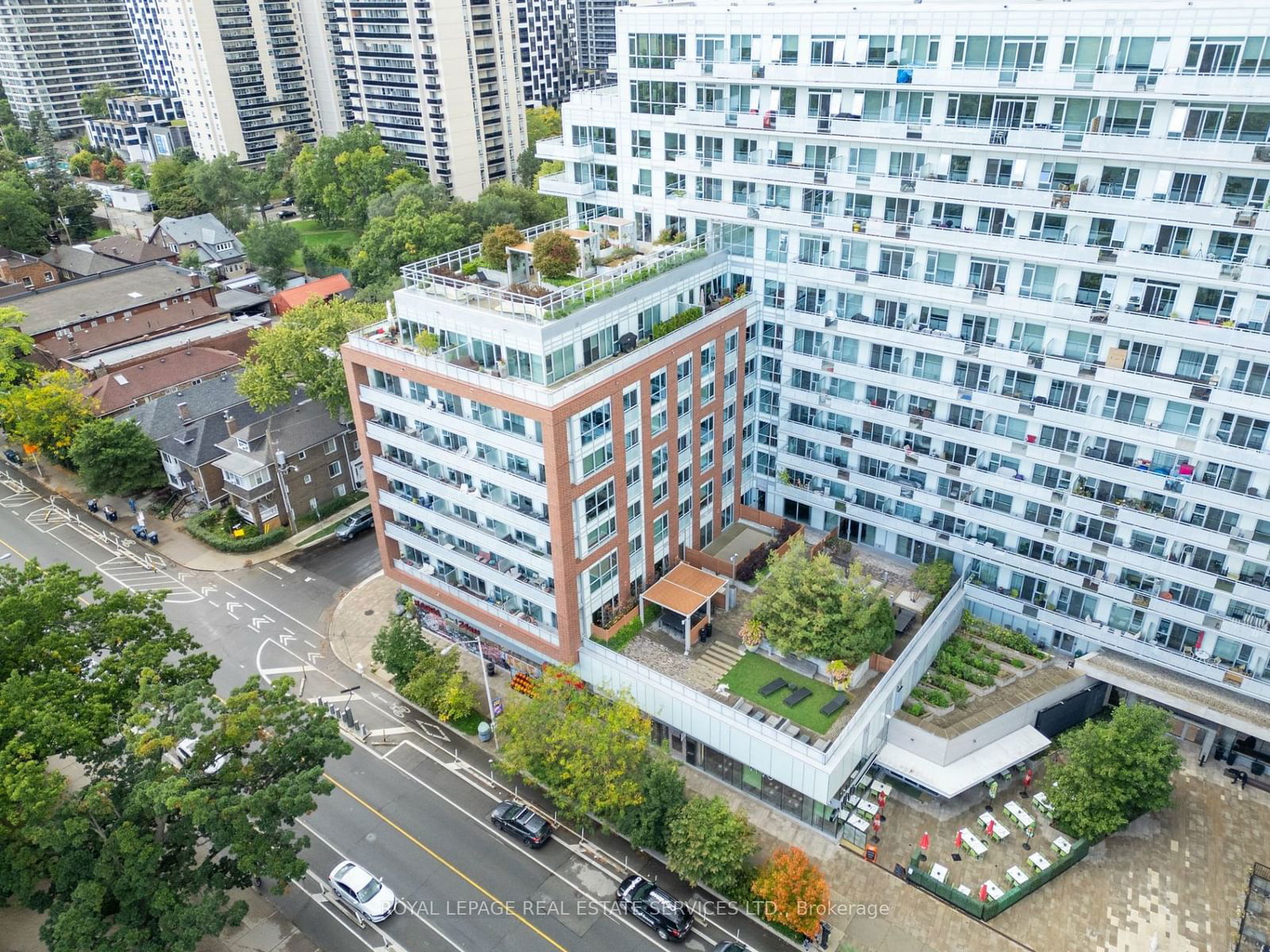 High Park Residences, West End, Toronto