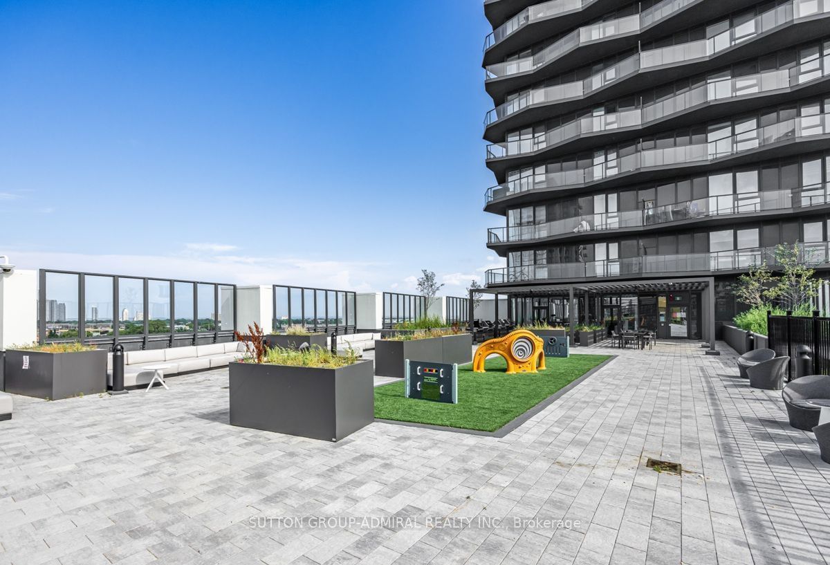 36 Zorra St, unit 302 for sale