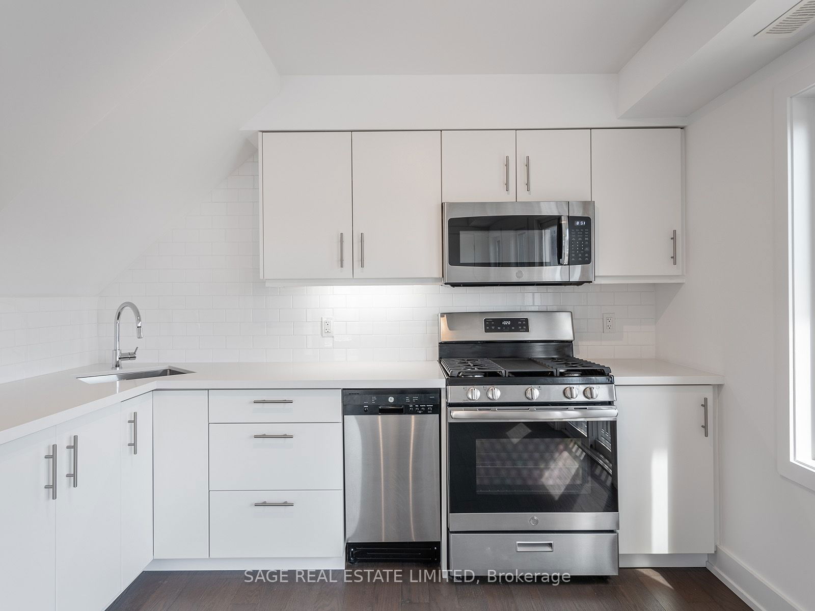 1183 Dufferin St, unit 109 for sale