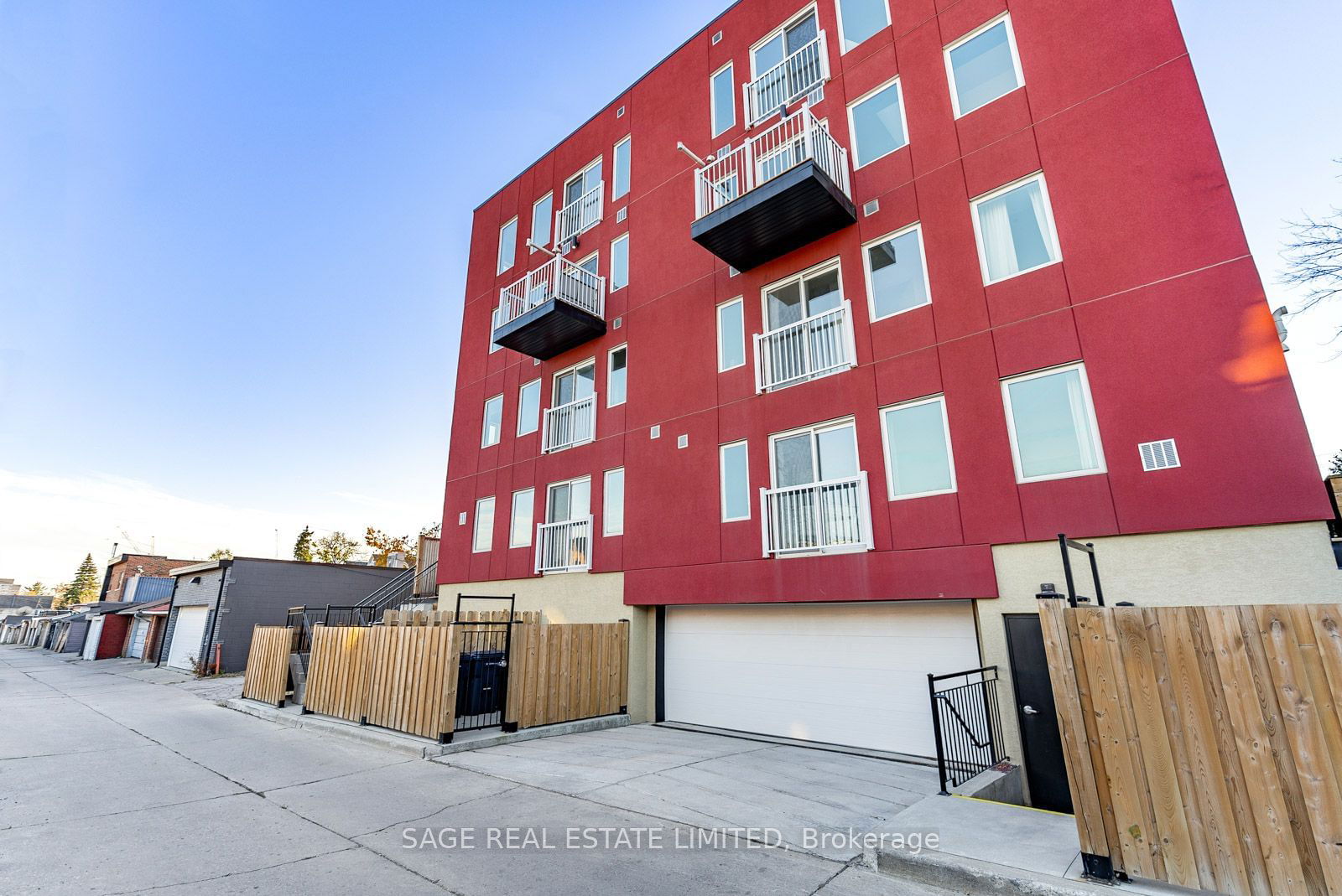 1183 Dufferin St, unit 109 for sale