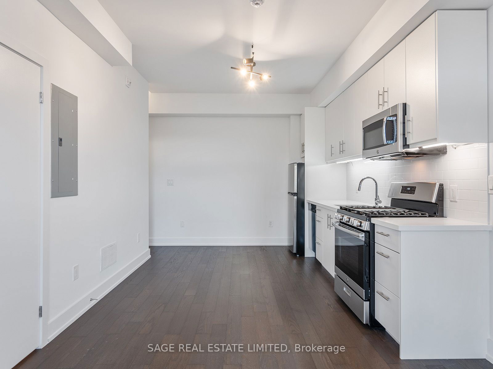 1183 Dufferin St, unit 105 for sale