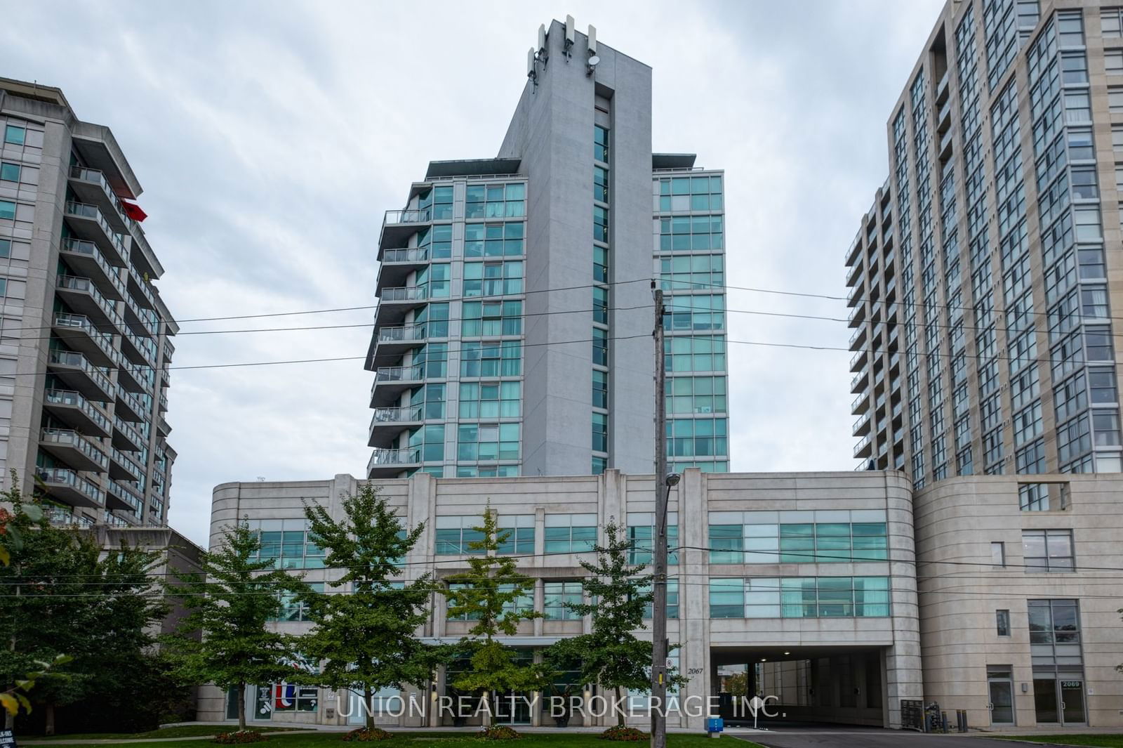 2067 Lake shore Blvd W, unit 802 for sale