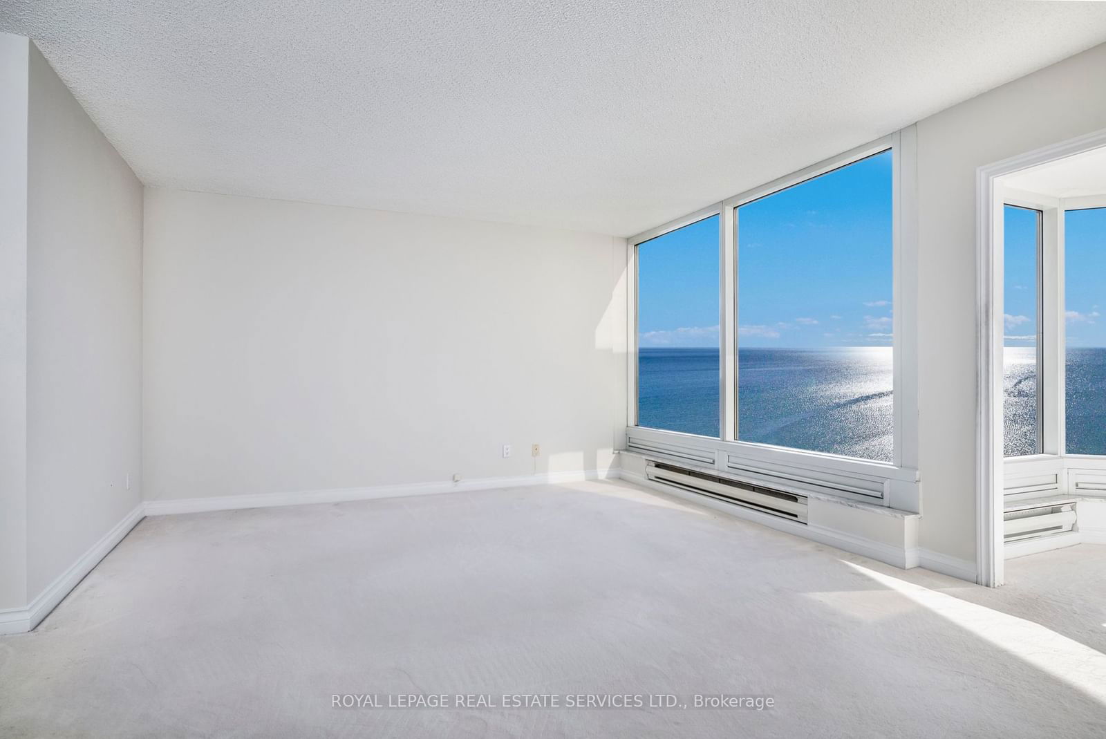 1 Palace Pier Crt, unit 1605 for sale