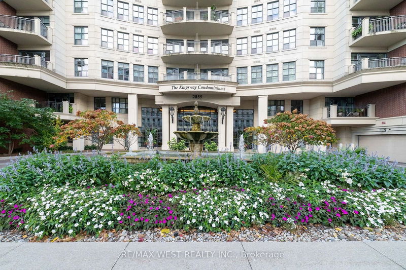 2855 Bloor St W, unit 710 for sale