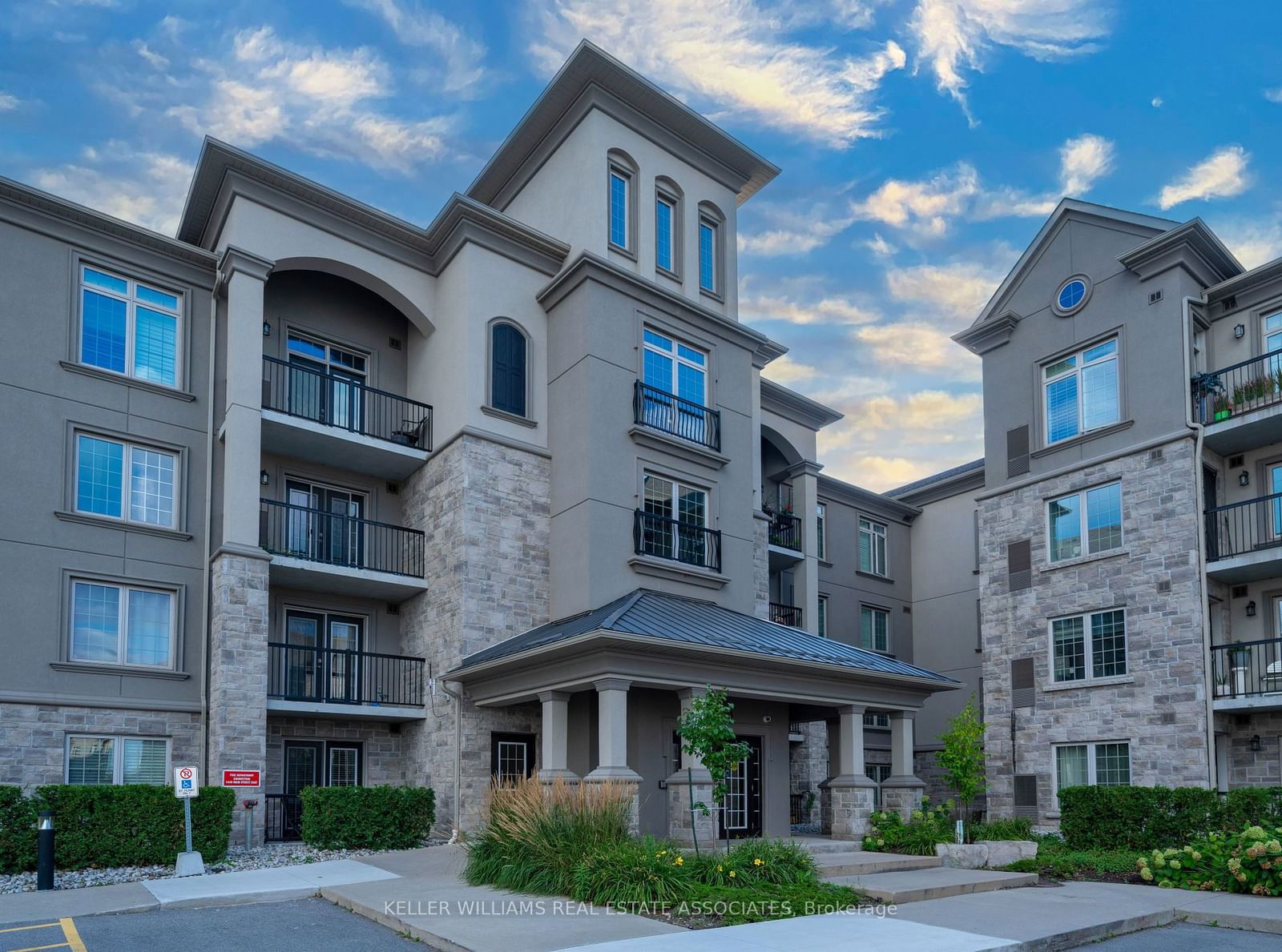 The Courtyards on Main Condos, Milton, Toronto