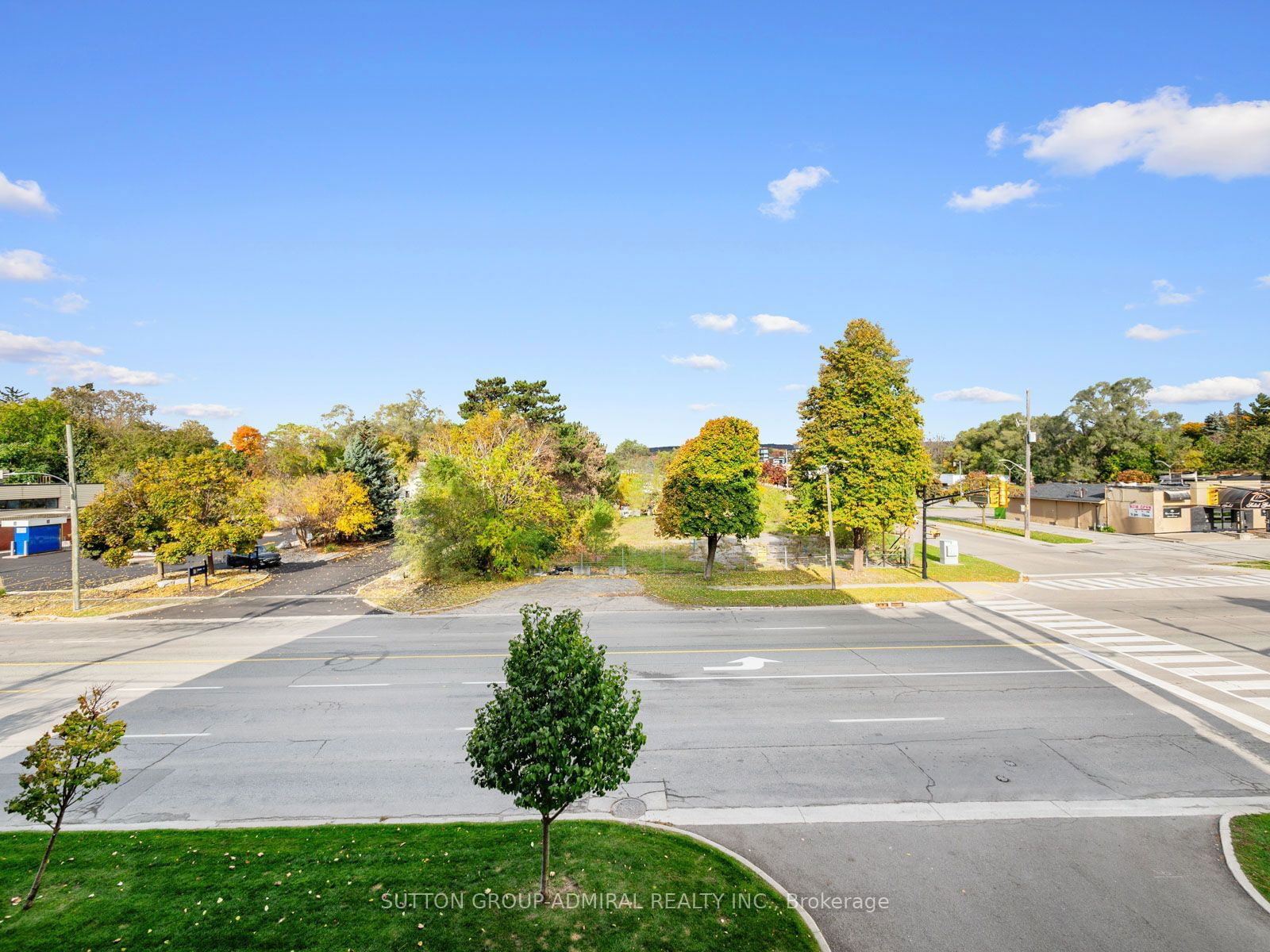 Seasons Condominiums, Burlington, Toronto