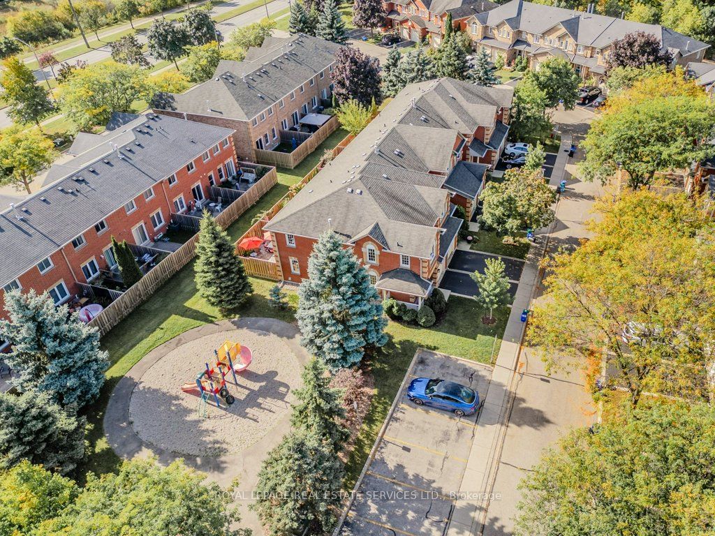 2022 Atkinson Drive Townhomes, Burlington, Toronto