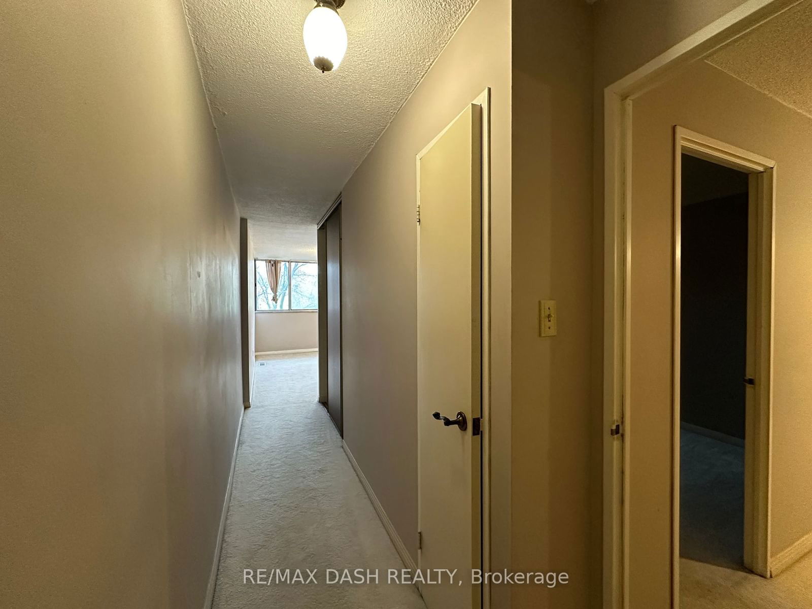 1300 Marlborough Crt, unit 306 for rent