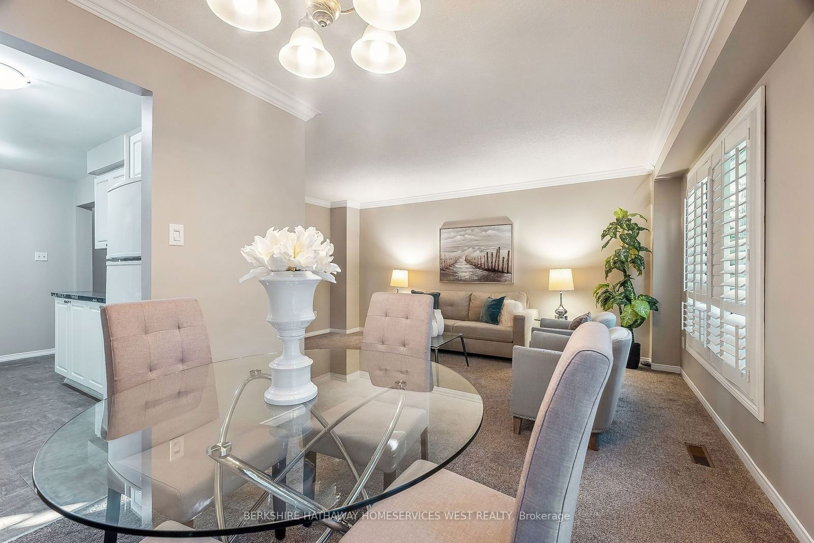 415 River Oaks Townhomes, Oakville, Toronto