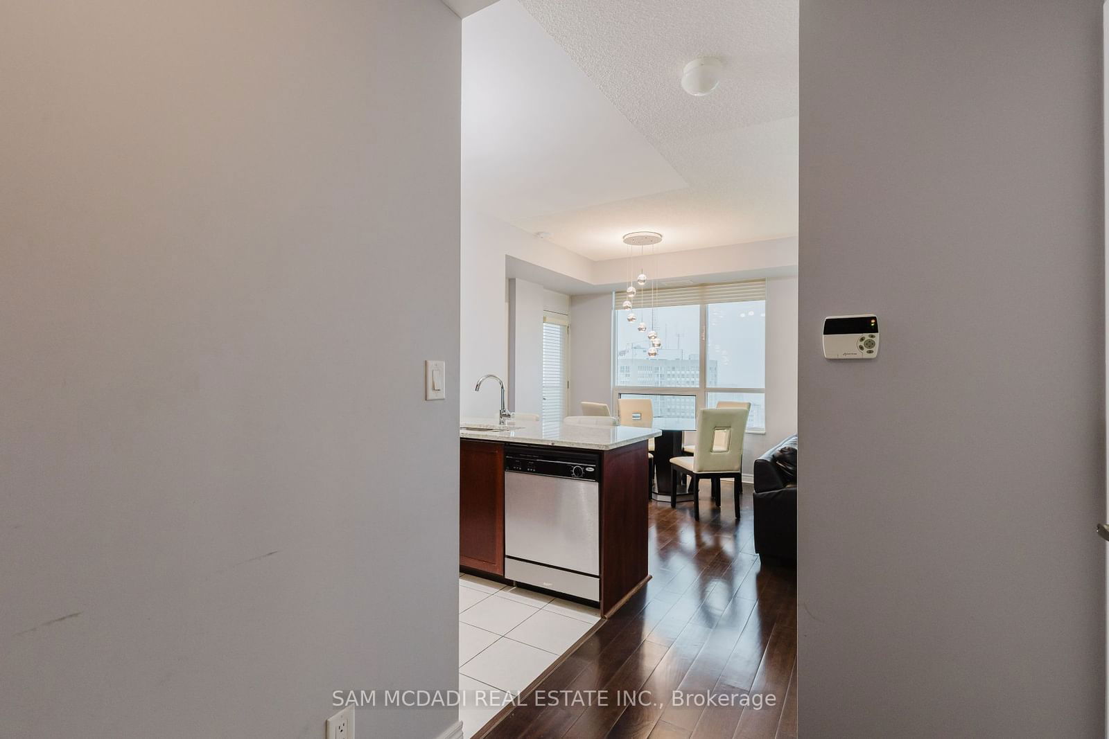 208 Enfield Pl, unit 3301 for rent