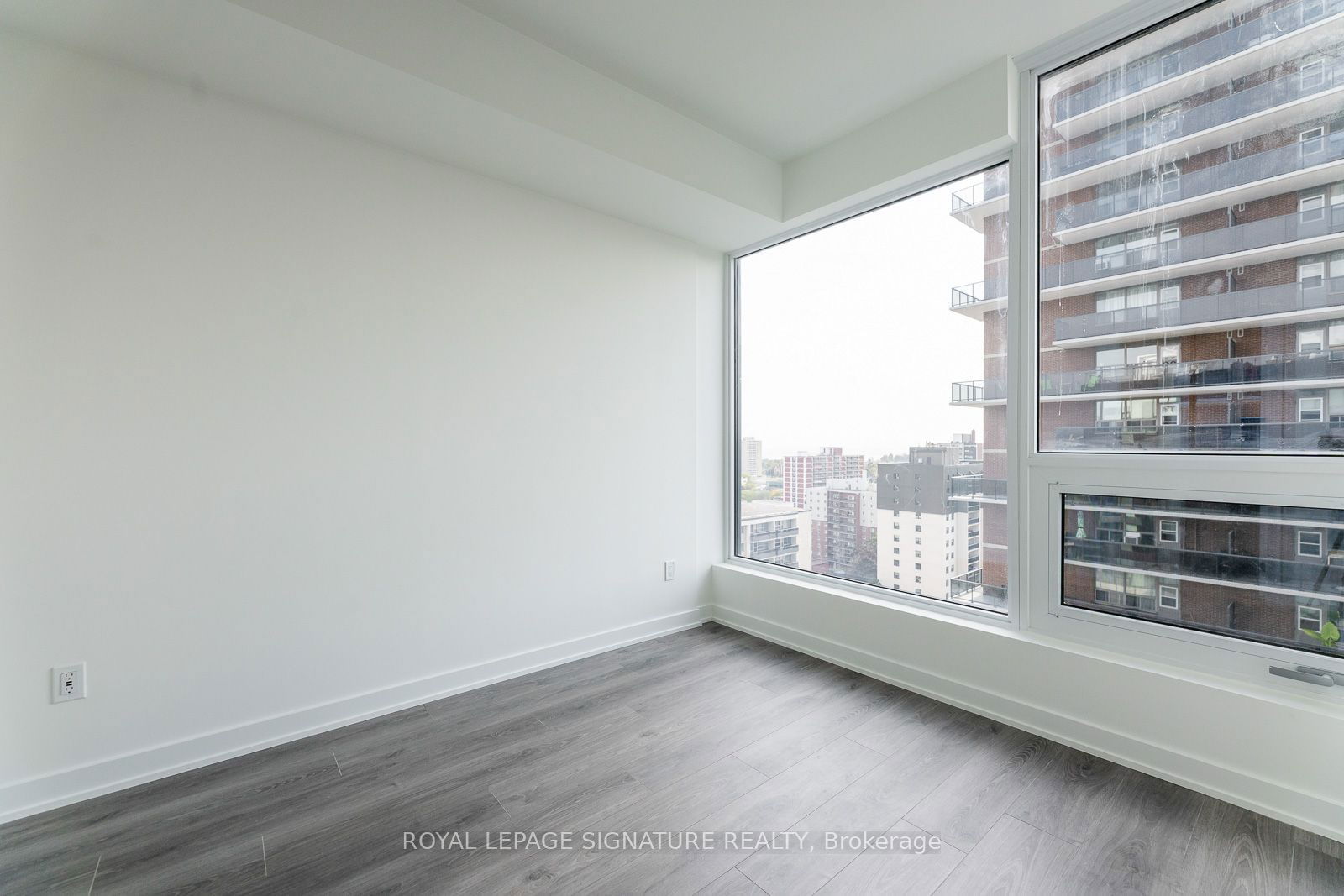 28 Ann St, unit 1309 for rent