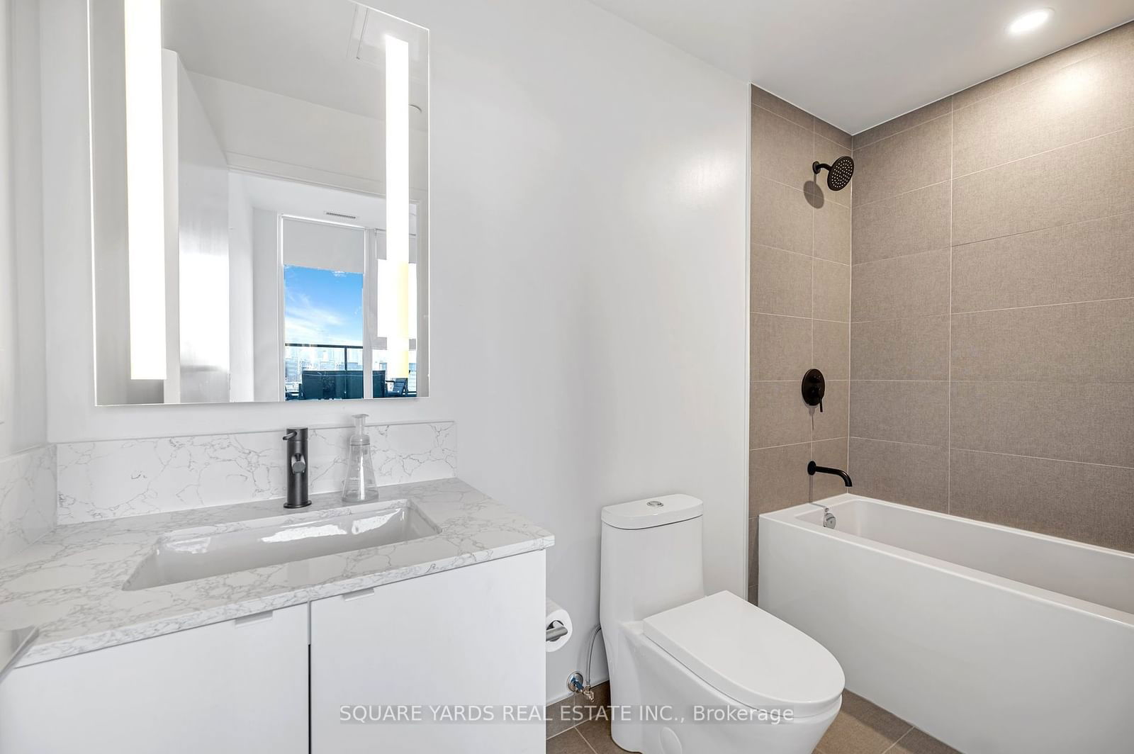 270 Dufferin St, unit PH01 for sale