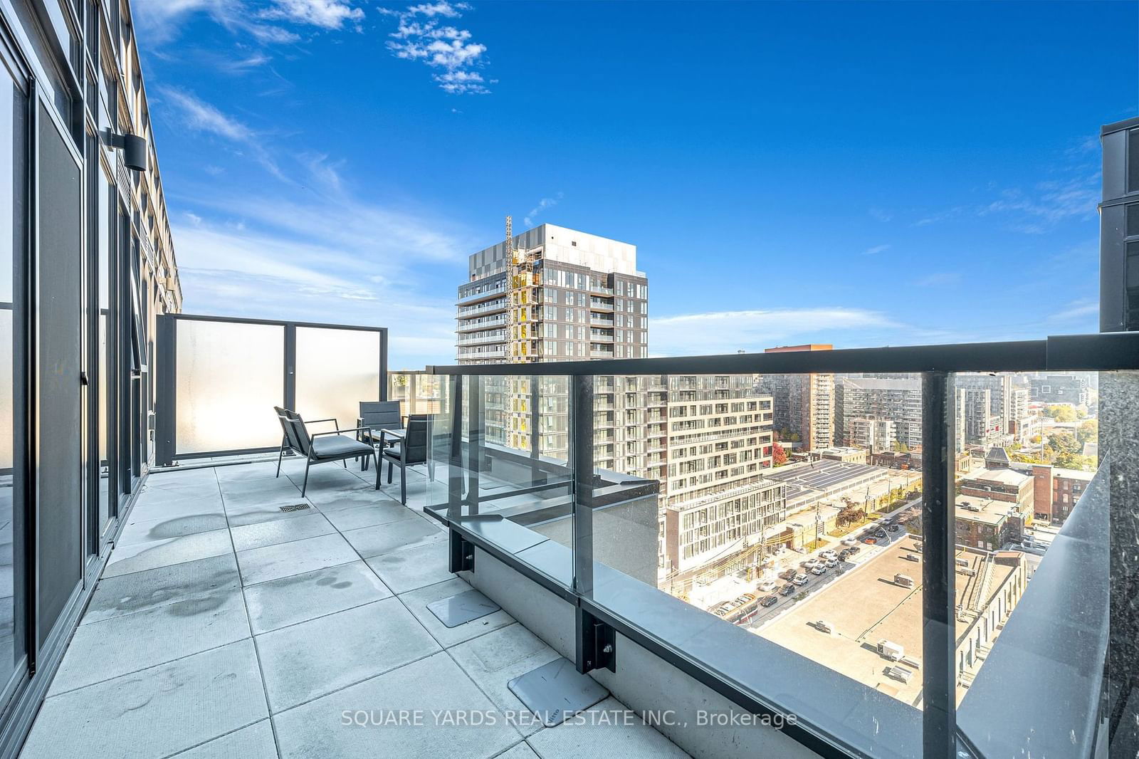 270 Dufferin St, unit PH01 for sale