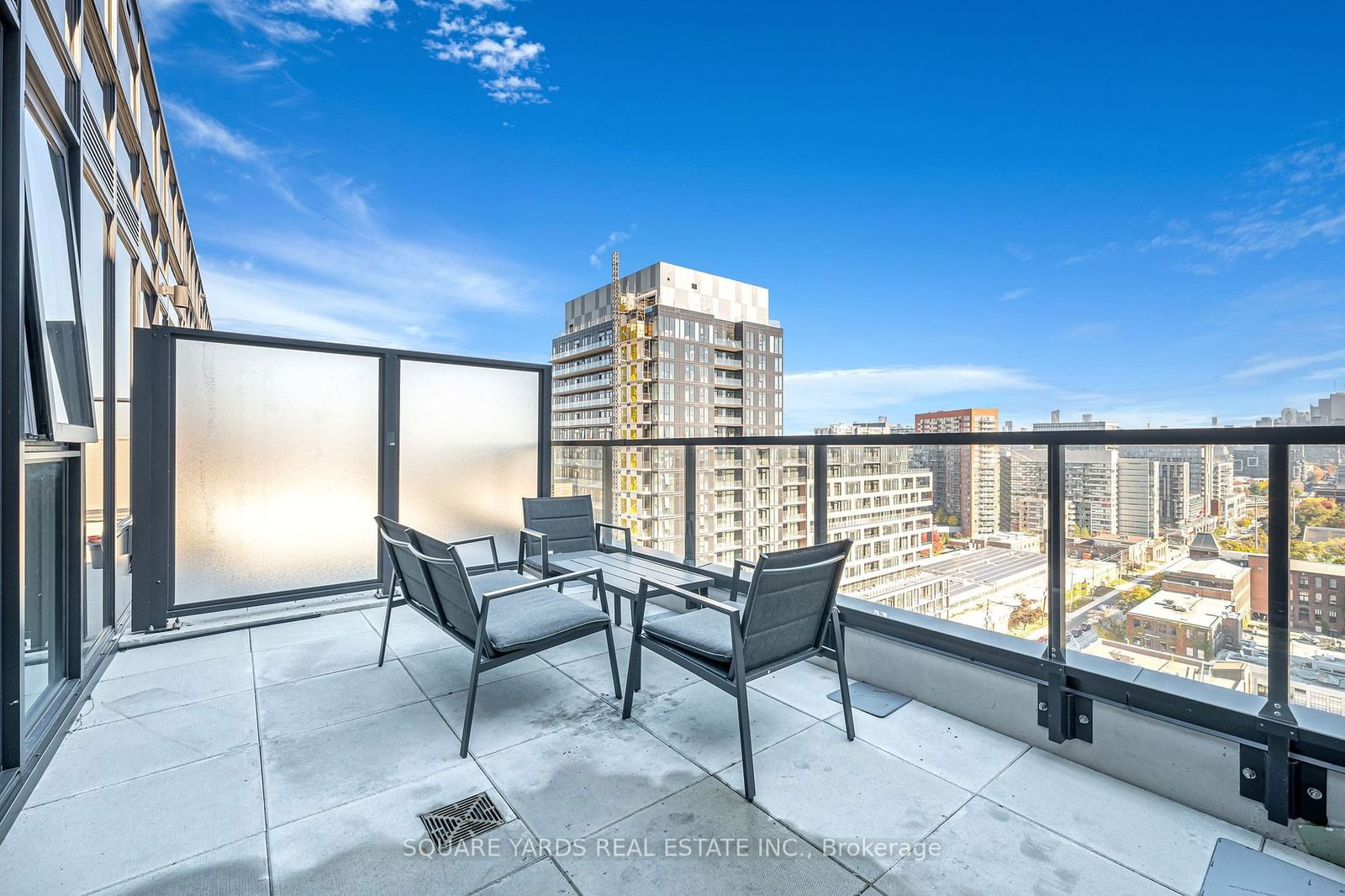 270 Dufferin St, unit PH01 for sale