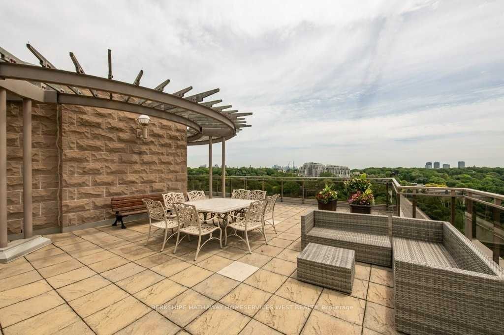 The Terraces of Old Mill Condos, Etobicoke, Toronto