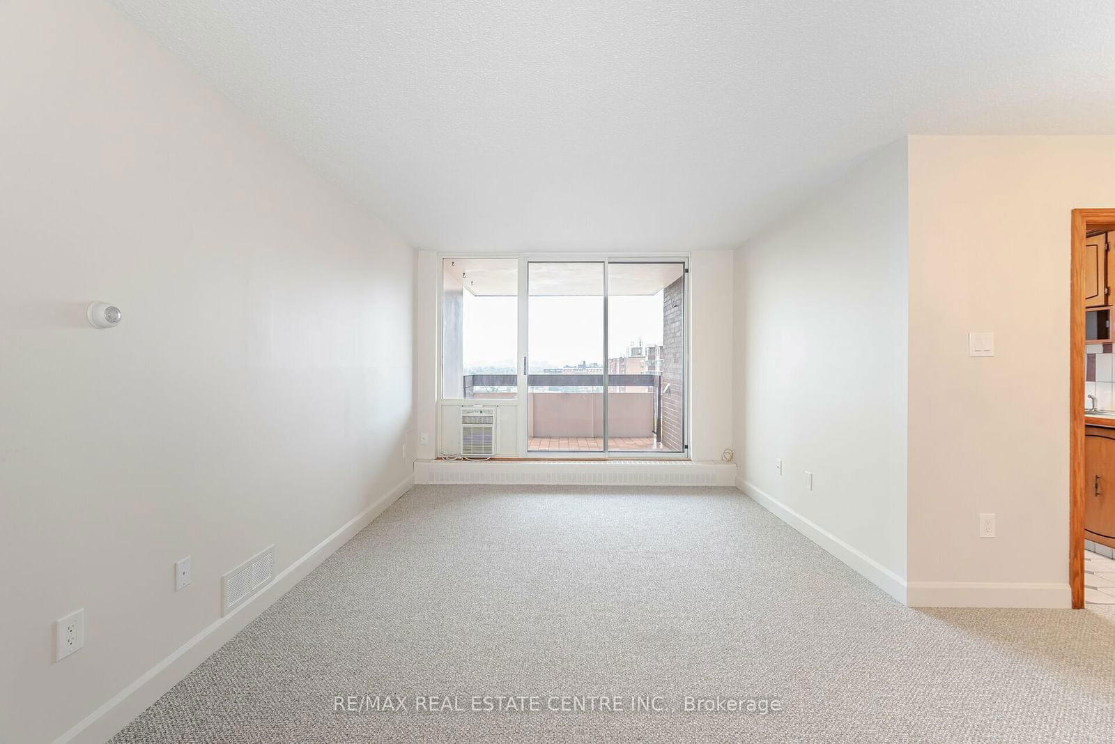 1615 Bloor St, unit 1112 for sale