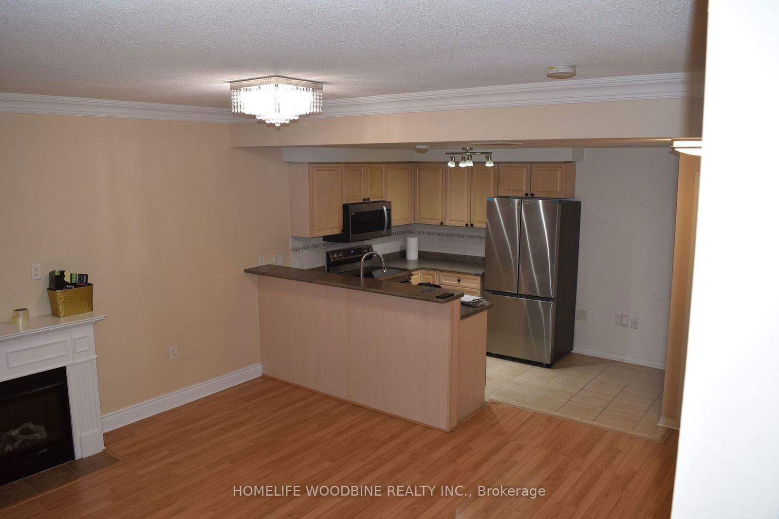 760 Lawrence Ave, unit 114 for rent