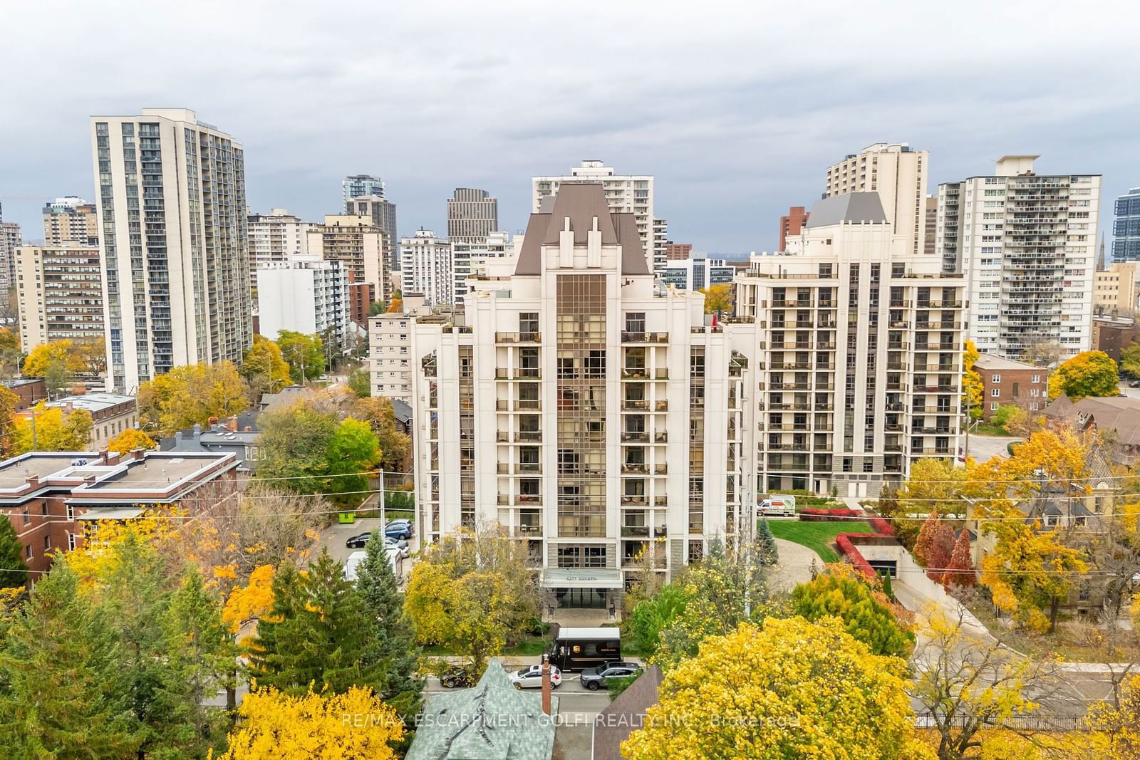 City Square Condos, Hamilton, Toronto