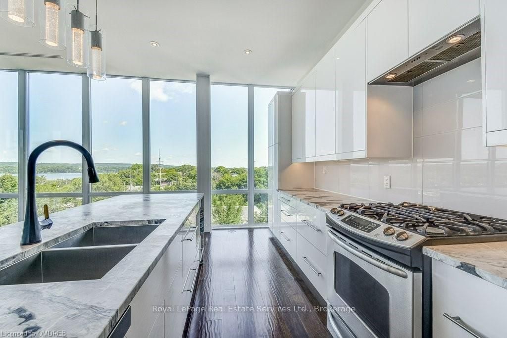 50 MURRAY St W, unit 401 for sale